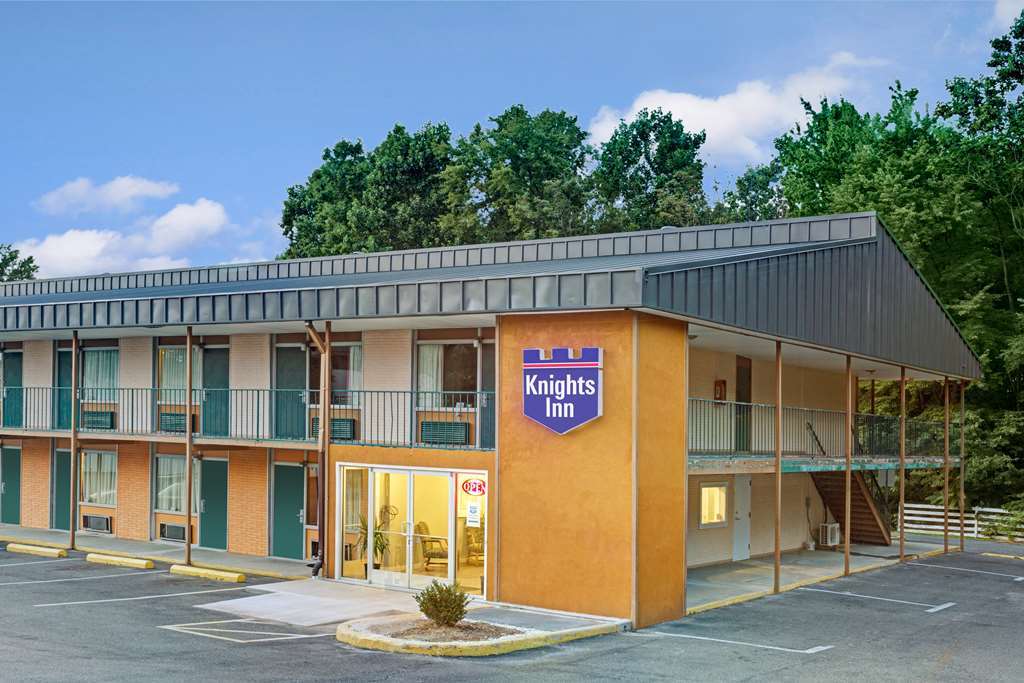 Red Roof Inn Fredericksburg North Exterior foto